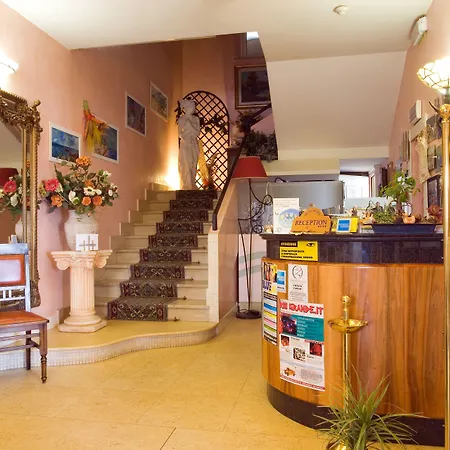 Estate 4*