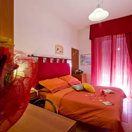 Estate 4* רימיני