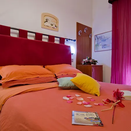 Estate 4* רימיני