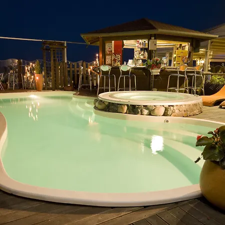 Estate מלון רימיני