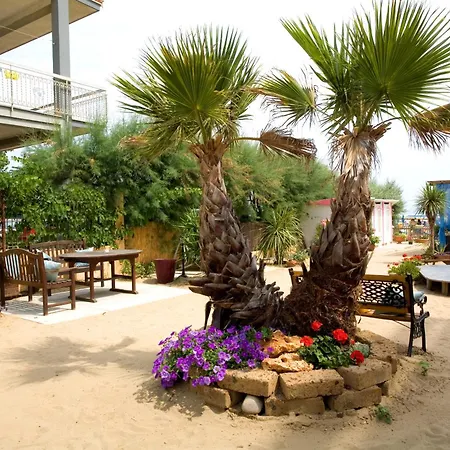 Estate מלון רימיני